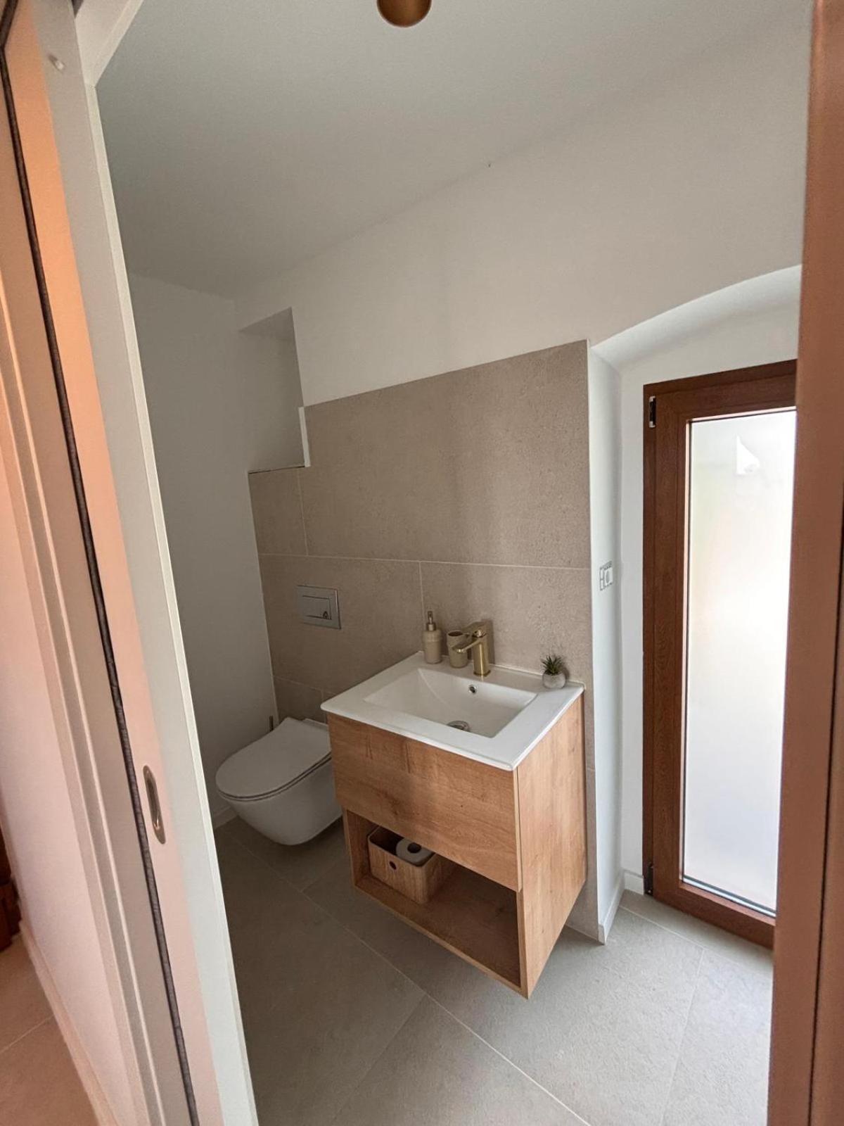 Apartments Groznjan Ngoại thất bức ảnh