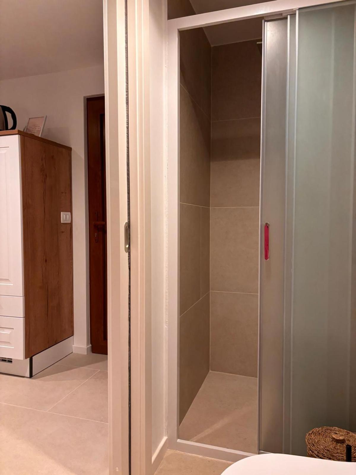 Apartments Groznjan Ngoại thất bức ảnh